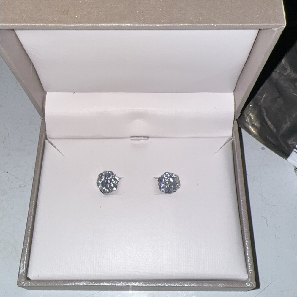 Blueish purple flower earrings